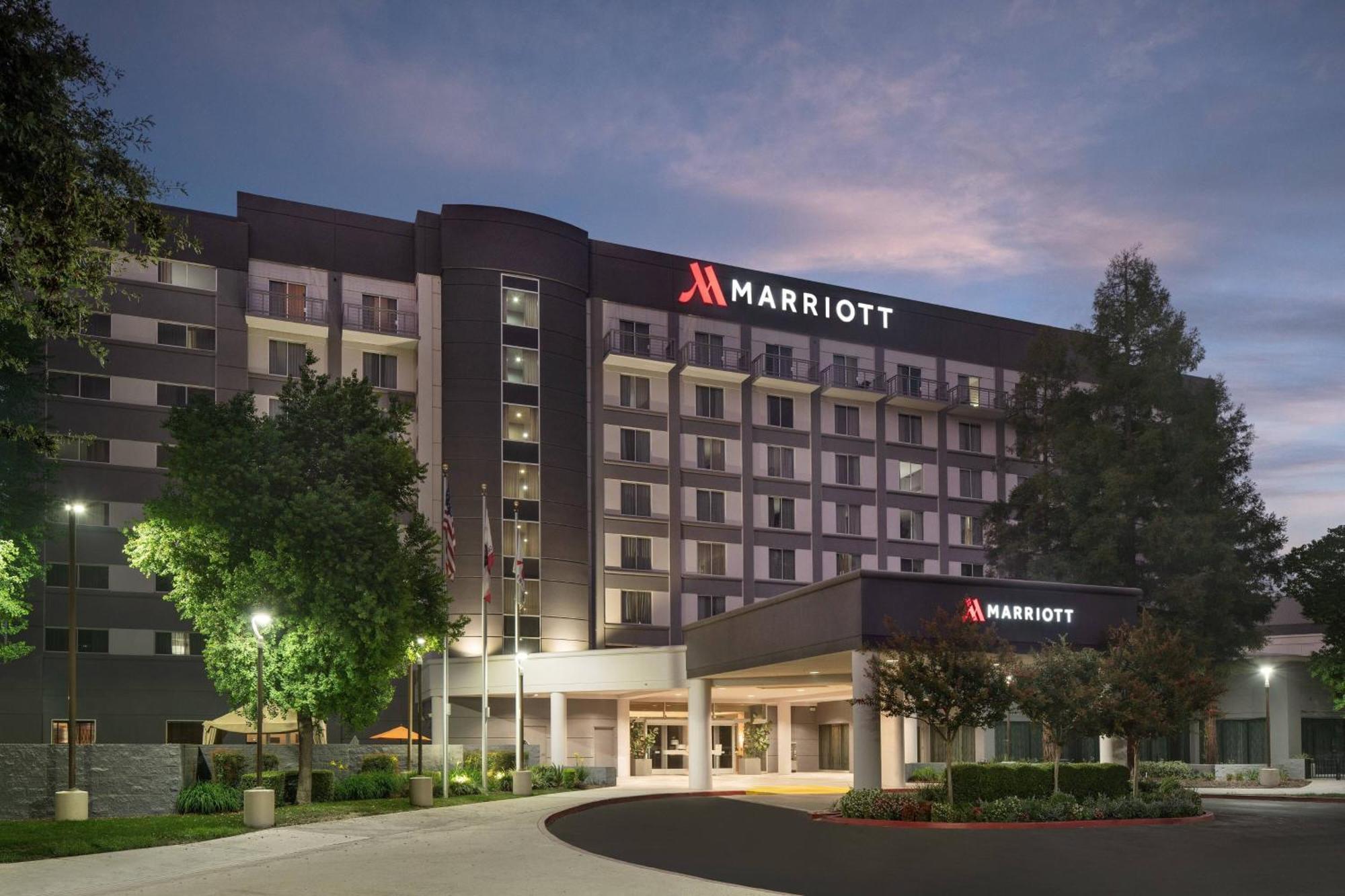 Visalia Marriott At The Convention Center Hotel Buitenkant foto